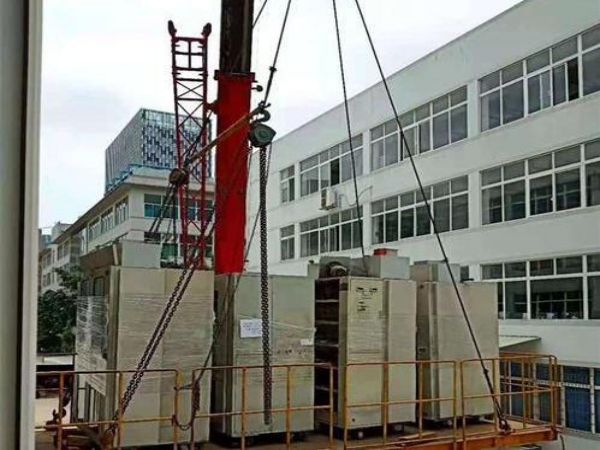 华安县吊车出租_吊车出租公司-高度重视事项